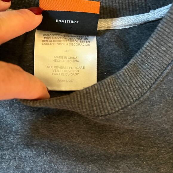 AND1, gray crew neck Sweatshirt, Locker Room Collection mens size L - Picture 2 of 7